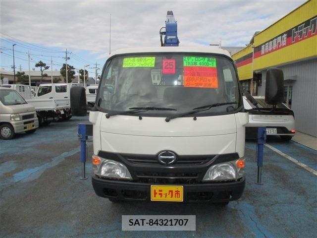 Hino DUTRO 2013-11 217551-1