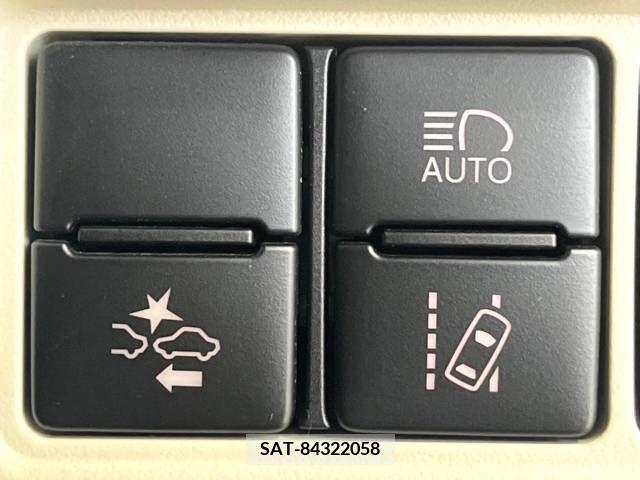 Toyota NOAH 2019-11 342305-3