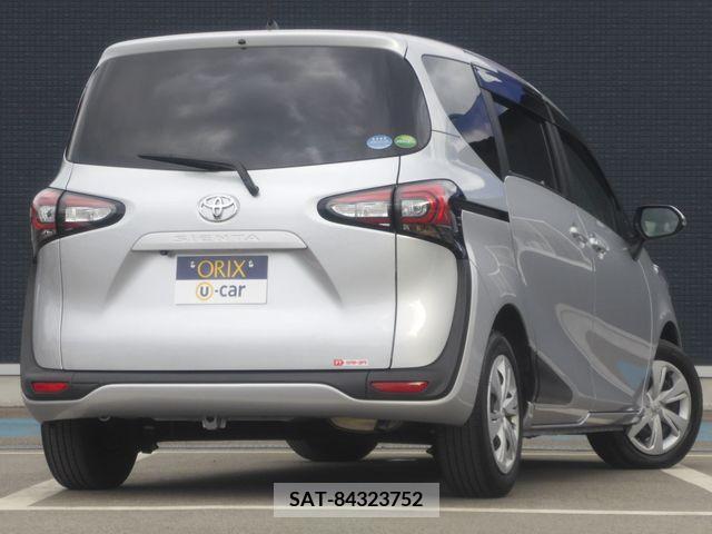Toyota SIENTA 2020-12 204807-2