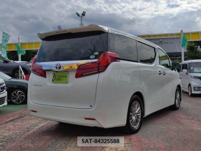 Toyota ALPHARD 2019-06 355615-1