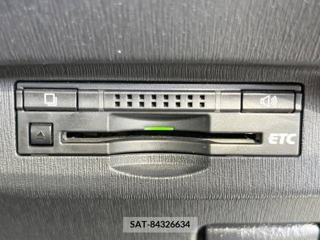 Toyota PRIUS 2013-10 393431-7