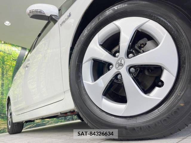 Toyota PRIUS 2013-10 393431-13