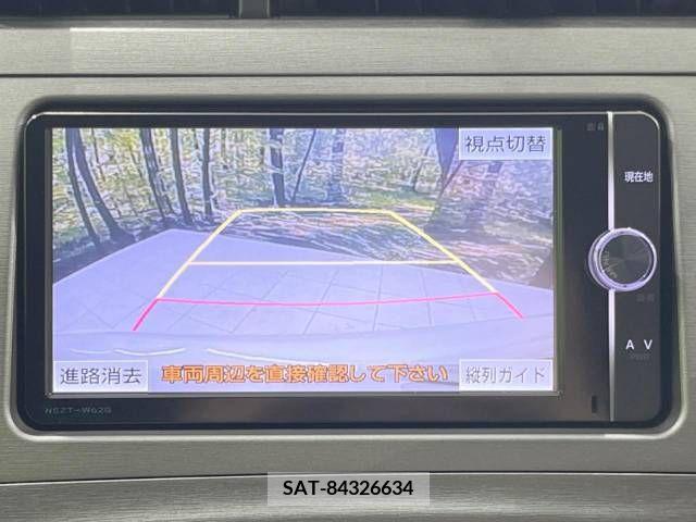 Toyota PRIUS 2013-10 393431-3