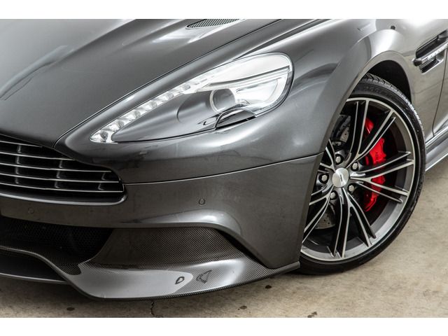 Aston Martin Aston Martin 2013-08 4289-14