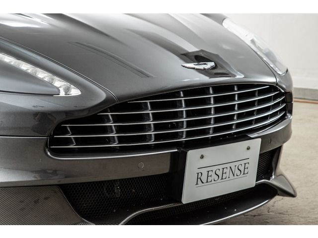 Aston Martin Aston Martin 2013-08 4289-19