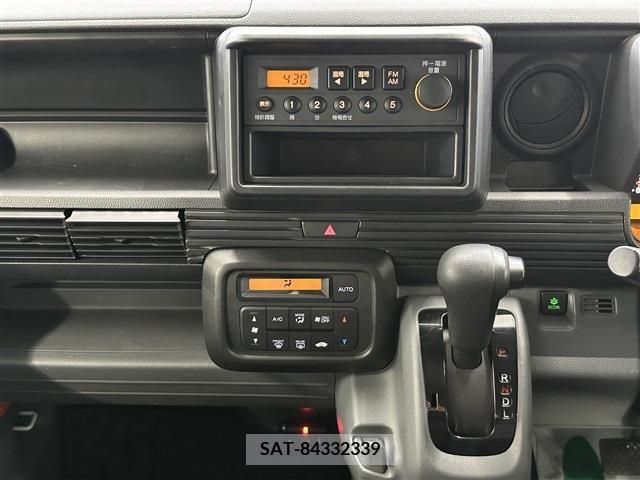 Honda N-VAN 2019-03 344781-13