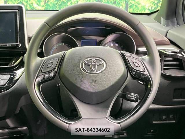 Toyota C-HR 2017-04 213392-11
