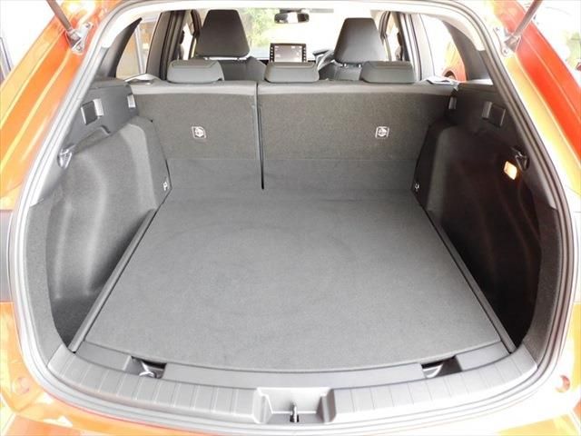 Toyota COROLLA TOURING 2020-05 28790-18