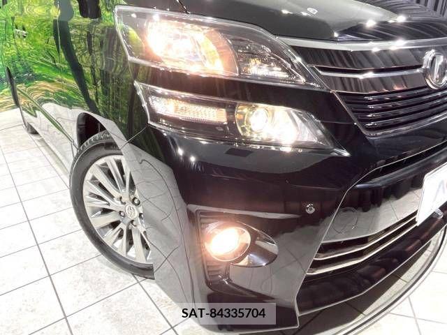 Toyota VELLFIRE 2014-02 209726-13