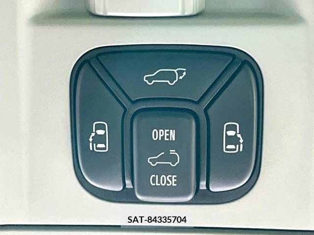 Toyota VELLFIRE 2014-02 209726-6