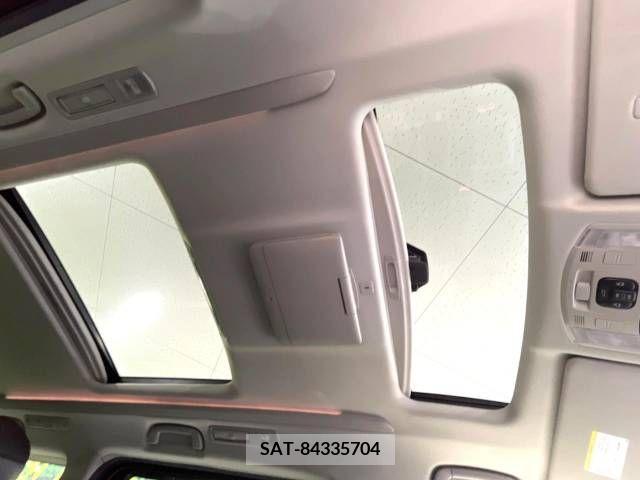 Toyota VELLFIRE 2014-02 209726-3