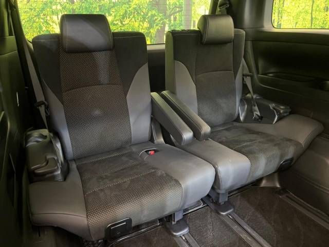 Toyota ALPHARD 2021-02 188196-10