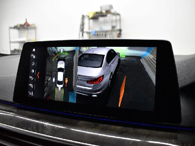 Bmw 5 SERIES 2018-09 23993-8
