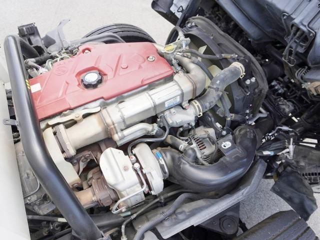 Hino DUTRO 2019-08 196203-19