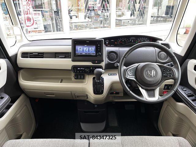 Honda N BOX 2019-10 307224-1