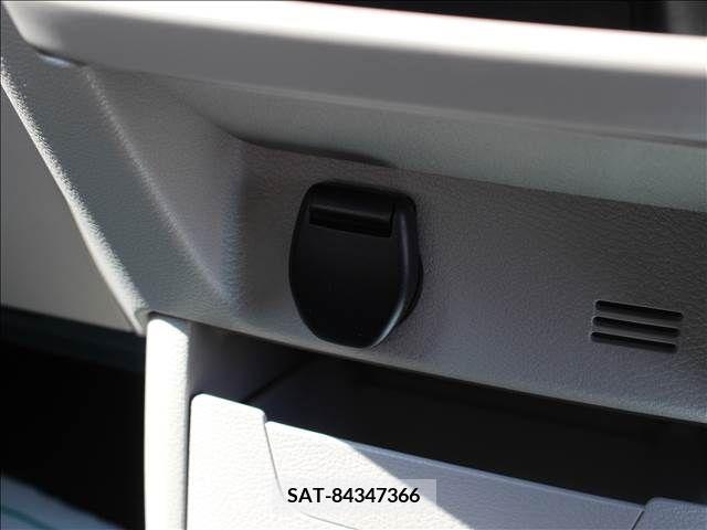Nissan ROOX 2022-10 388531-22