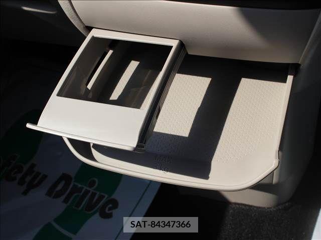 Nissan ROOX 2022-10 388531-21