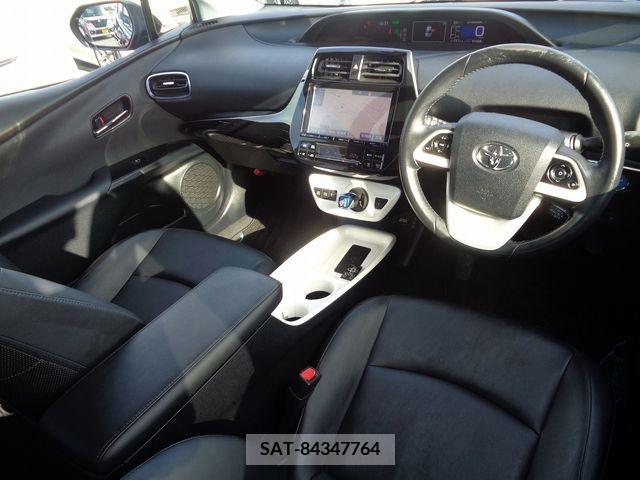 Toyota PRIUS 2015-12 281753-9