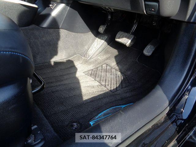 Toyota PRIUS 2015-12 281753-18