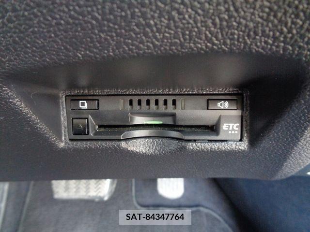 Toyota PRIUS 2015-12 281753-17