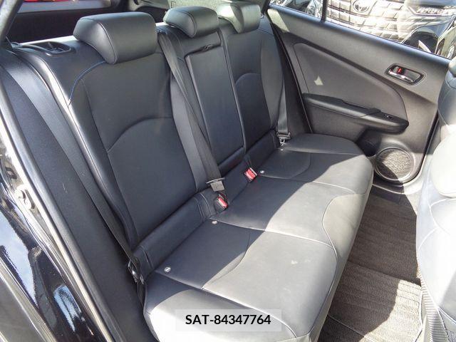 Toyota PRIUS 2015-12 281753-5