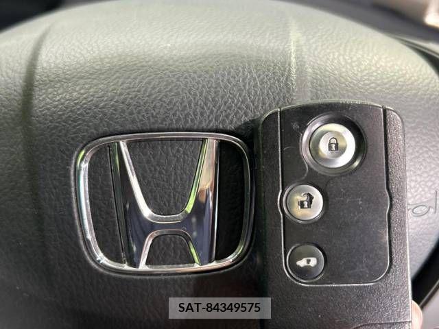 Honda FREED SPIKE 2010-09 302819-5