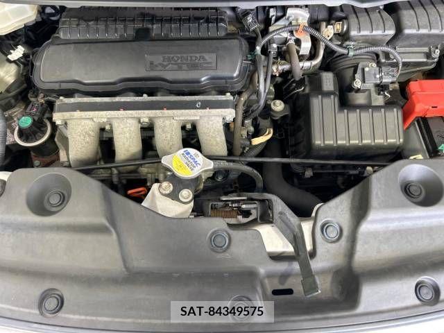 Honda FREED SPIKE 2010-09 302819-18