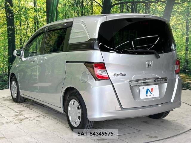 Honda FREED SPIKE 2010-09 302819-17