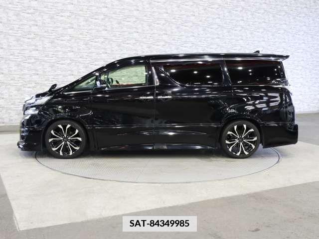 Toyota VELLFIRE 2017-03 343206-10
