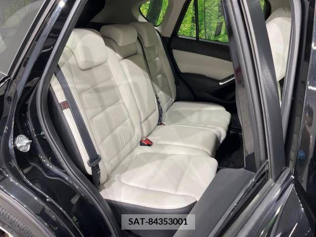 Mazda CX-5 2015-08 390221-9