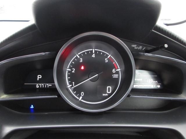Mazda DEMIO 2017-06 13739-16