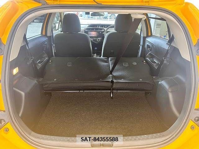 Toyota AQUA 2017-11 340777-10