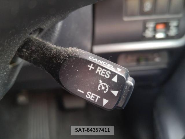 Toyota ESQUIRE 2015-06 268522-17