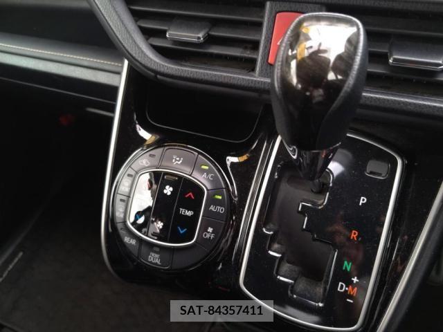 Toyota ESQUIRE 2015-06 268522-15