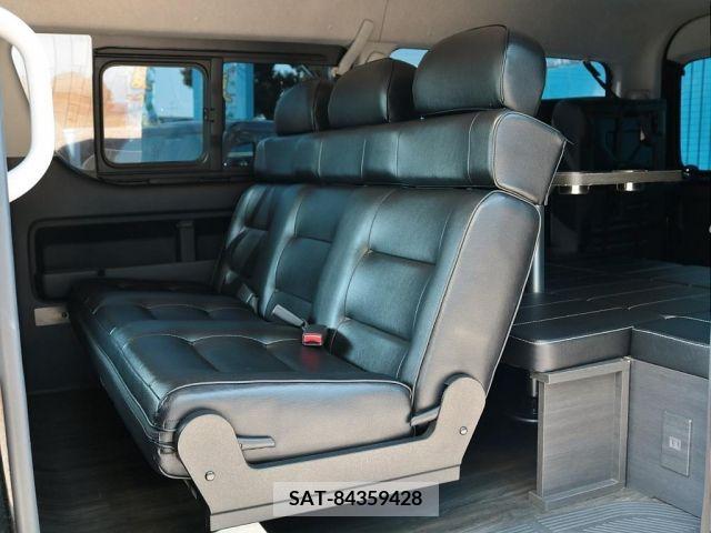 Toyota HIACE WAGON 2017-01 361238-1