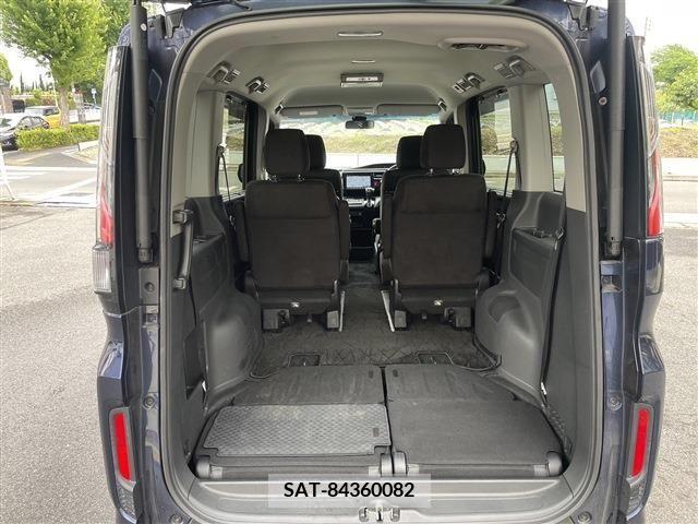 Honda e 2018-04 379525-18