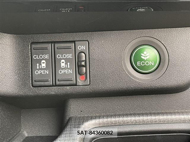 Honda e 2018-04 379525-12