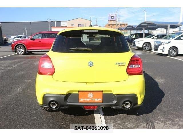 Suzuki SWIFT 2023-12 237328-7