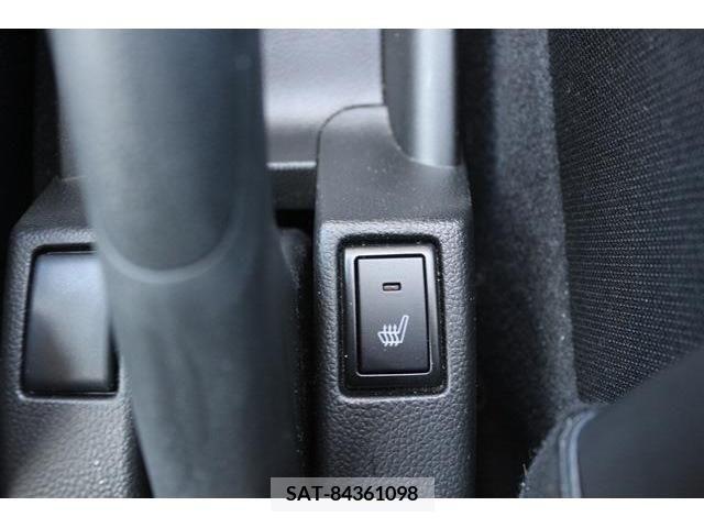 Suzuki SWIFT 2023-12 237328-4