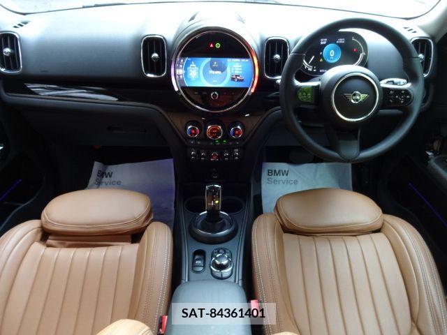 Bmw MINI 2022-12 380984-18