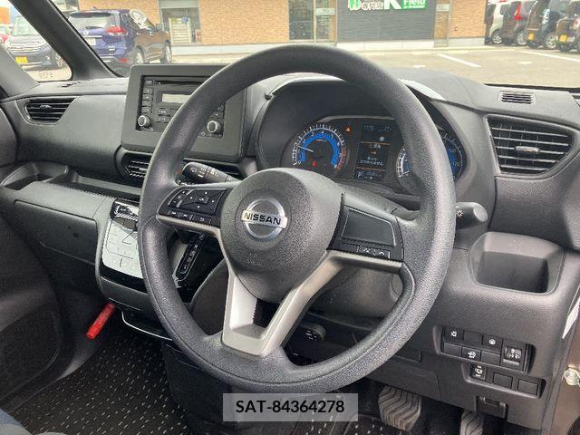 Nissan ROOX 2020-10 300931-7