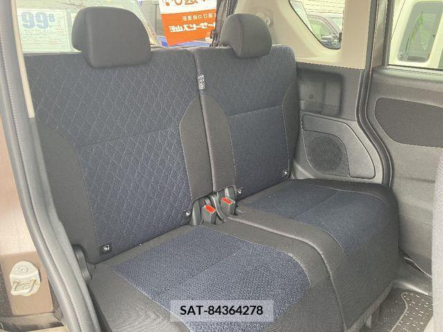 Nissan ROOX 2020-10 300931-5