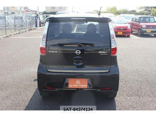 Nissan DAYZ 2013-10 266439-7