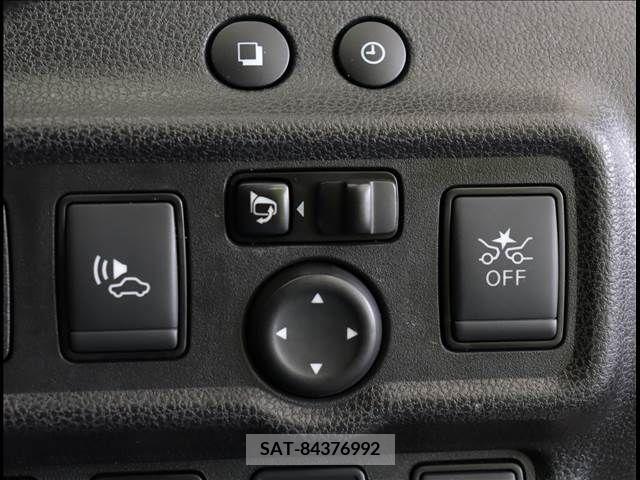 Nissan NOTE 2019-07 221980-12