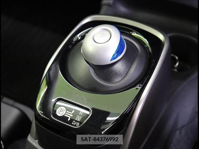 Nissan NOTE 2019-07 221980-9
