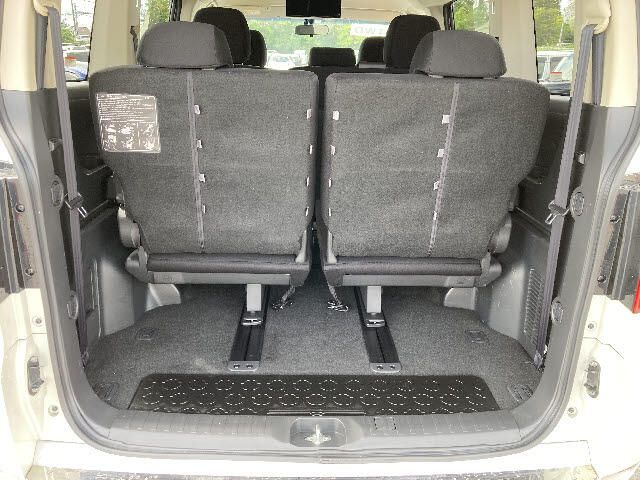 Mitsubishi DELICA D5 2016-02 8755-17
