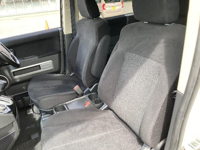Mitsubishi DELICA D5 2016-02 8755-14