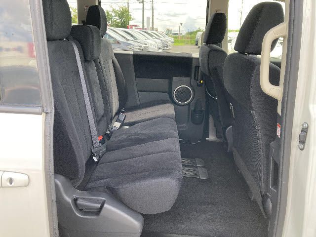 Mitsubishi DELICA D5 2016-02 8755-13