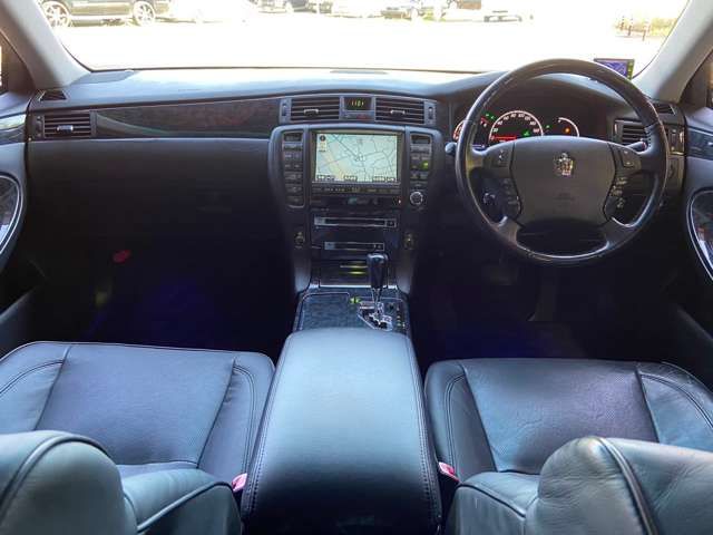 Toyota CROWN SEDAN 2007-01 25435-12