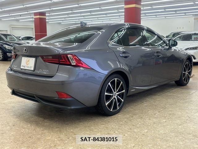 Lexus IS 2013-08 388332-19